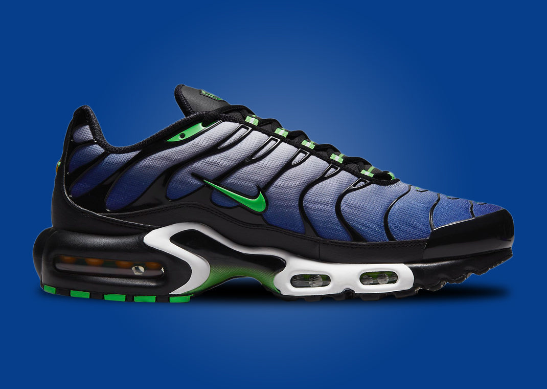 Scream green air max sales plus