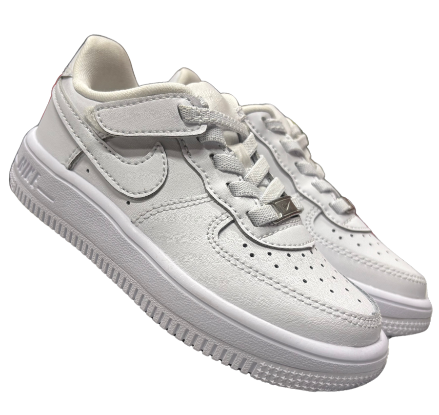 Nike Airforce Triple White Preschool (uk8.5)