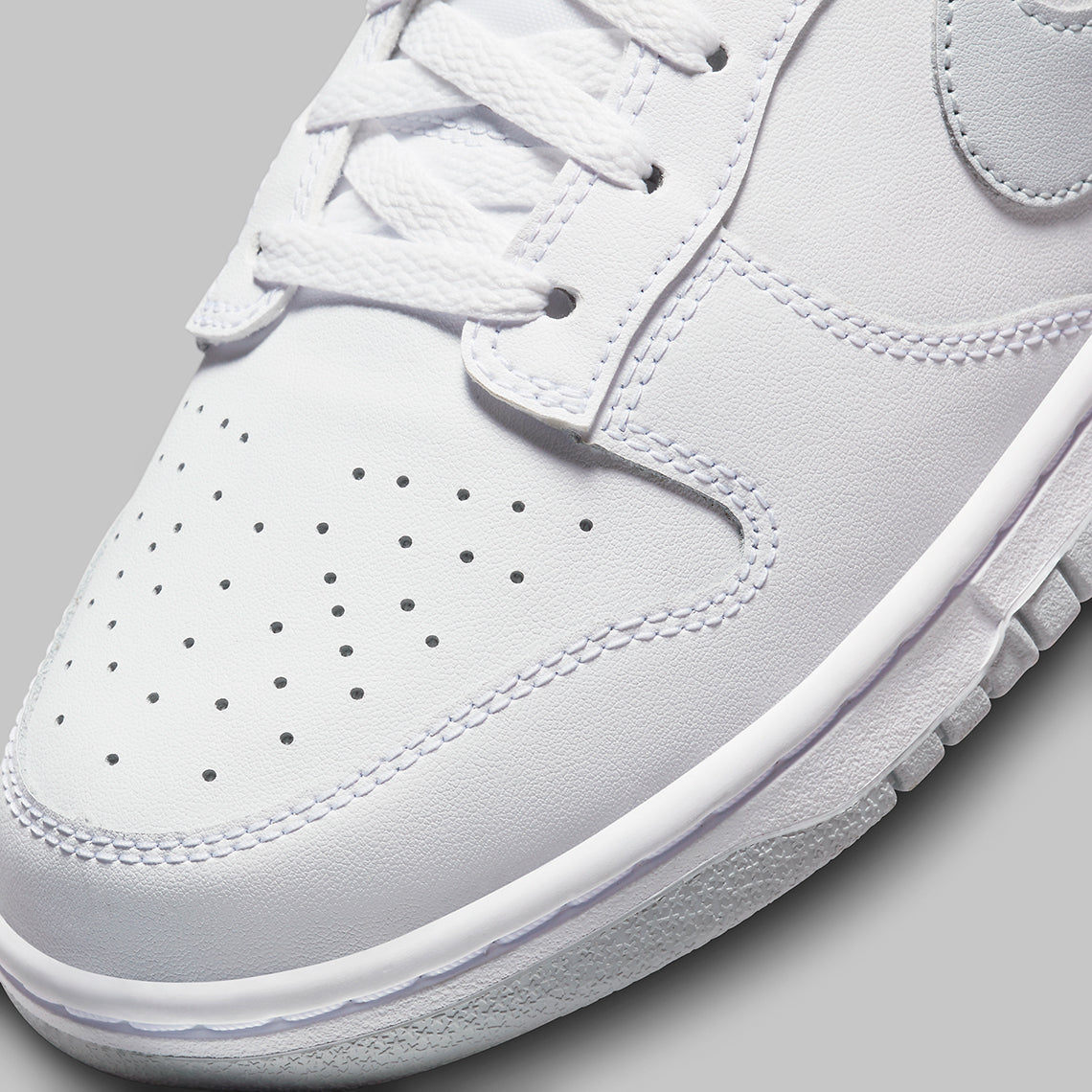 Nike Dunk Low Retro White Pure Platinum – Swift Soles